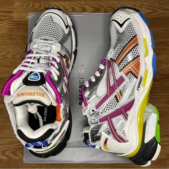 Balenciaga Multi Color Runners!
Never Worn/Brand New! Size 43 eu or 10 us! - Picture 2 of 7